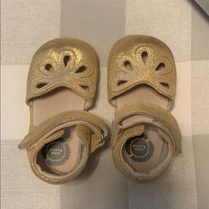 Livie & Luca Gold Petals